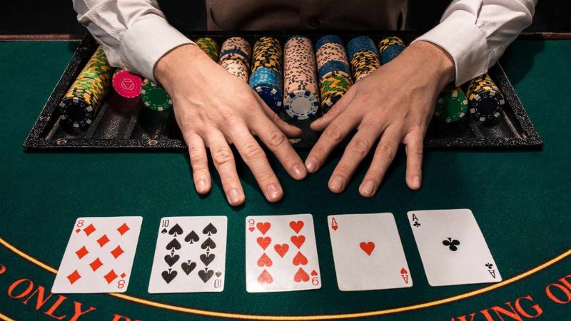 Luật chơi game bài Poker tại nhà cái 789Club